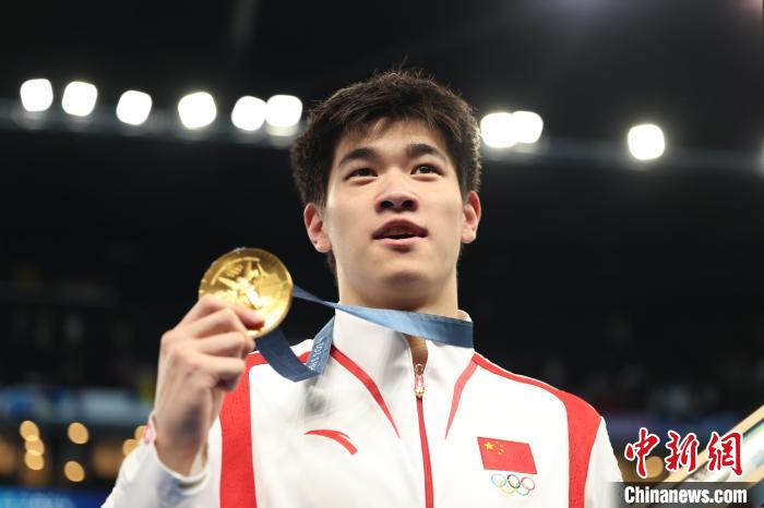 巴黎拉德芳斯之夜：中国人在巴黎奥运泳坛书写