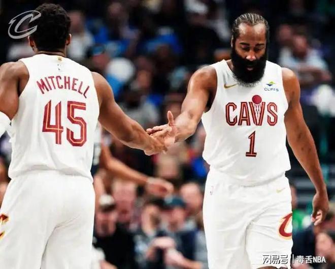 独行侠爆冷逆转骑士 弗拉格27+10引领大胜