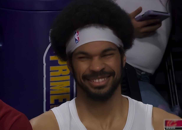 湖人125-110大胜骑士，第三节提前认输引热议