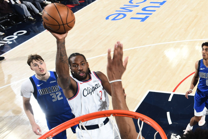 莱昂纳德三节打卡率队胜 独行侠新星弗拉格难阻